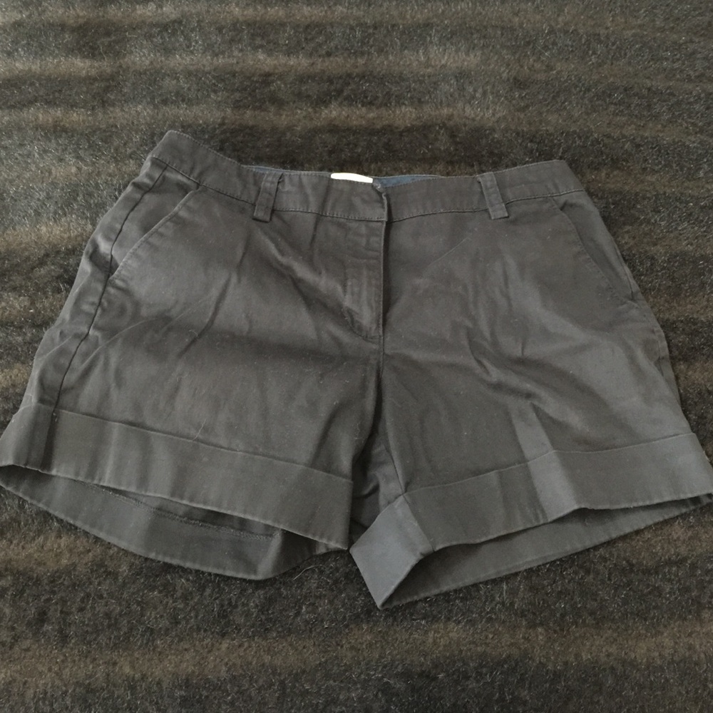 ✮FREE✮ Old Navy black shorts - Sz 6